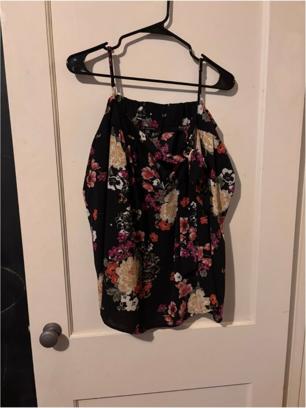 Staccato Medium Black Floral Top
